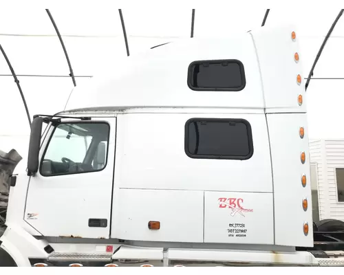 Volvo VNL Cab Assembly