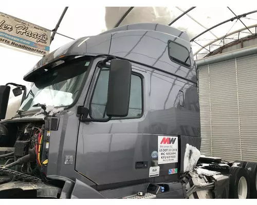 Volvo VNL Cab Assembly