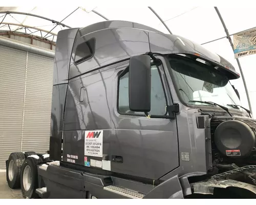 Volvo VNL Cab Assembly