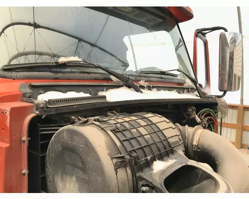 Volvo VNL Cab Assembly