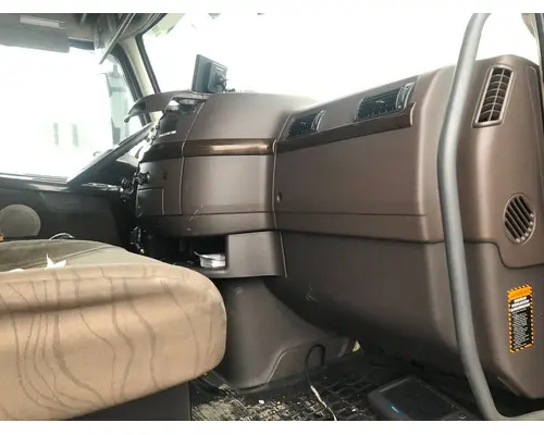 Volvo VNL Cab Assembly