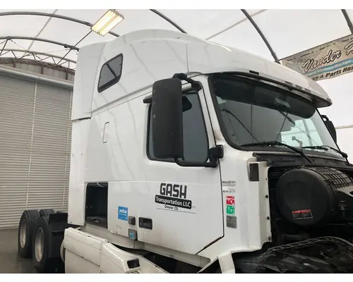 Volvo VNL Cab Assembly