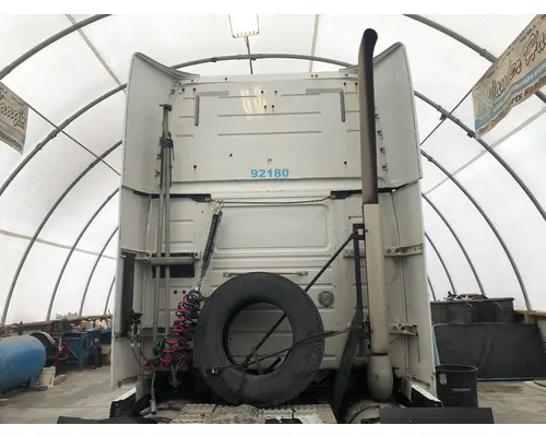 Volvo VNL Cab Assembly