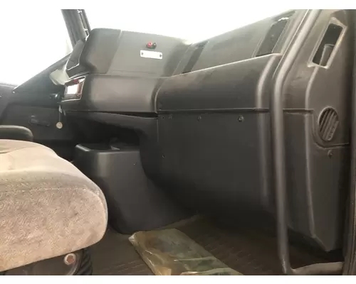 Volvo VNL Cab Assembly