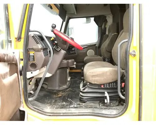 Volvo VNL Cab Assembly