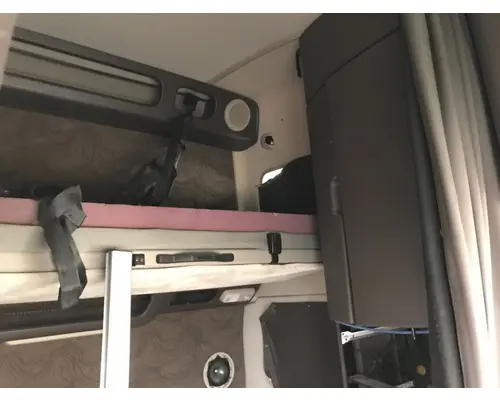 Volvo VNL Cab Assembly