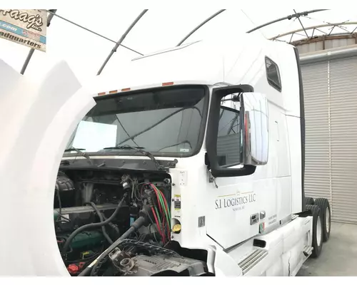 Volvo VNL Cab Assembly