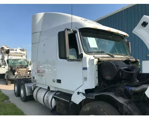 Volvo VNL Cab Assembly