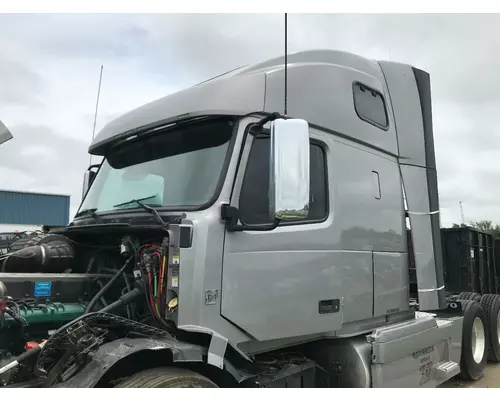 Volvo VNL Cab Assembly