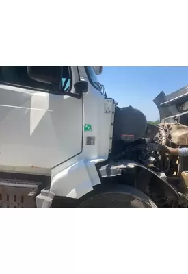 Volvo VNL Cab Assembly