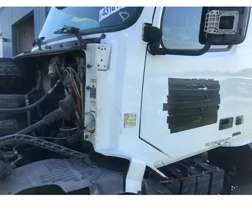 Volvo VNL Cab Assembly