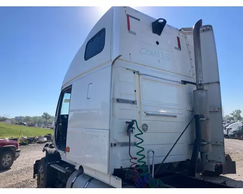 Volvo VNL Cab Assembly