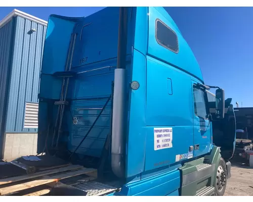 Volvo VNL Cab Assembly