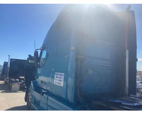 Volvo VNL Cab Assembly