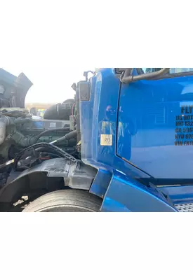 Volvo VNL Cab Assembly