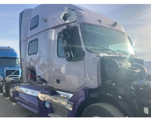 Volvo VNL Cab Assembly