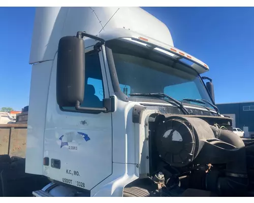 Volvo VNL Cab Assembly