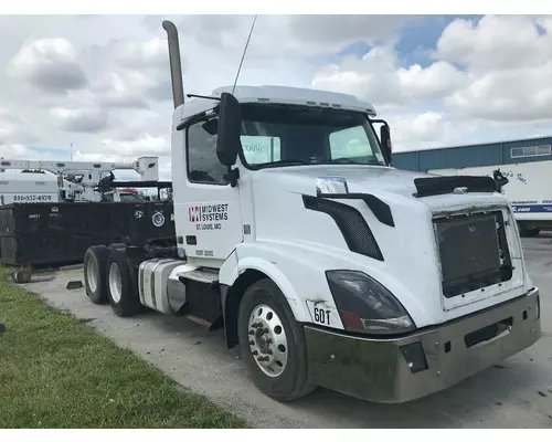 Volvo VNL Cab Assembly