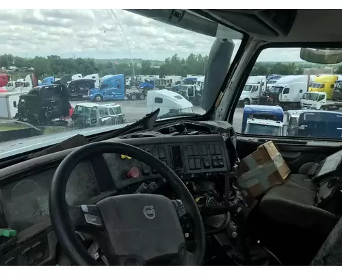 Volvo VNL Cab Assembly