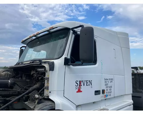 Volvo VNL Cab Assembly