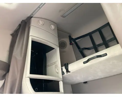 Volvo VNL Cab Assembly