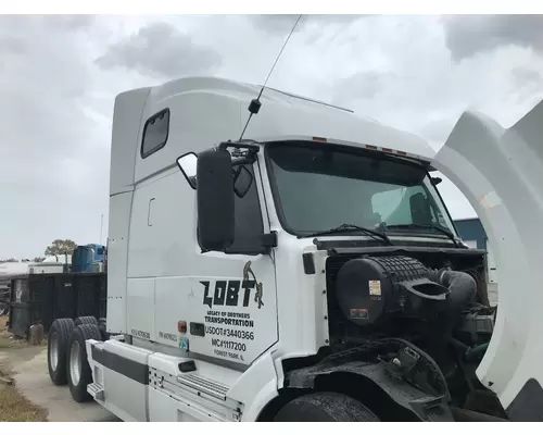 Volvo VNL Cab Assembly