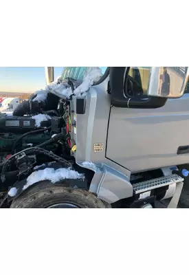 Volvo VNL Cab Assembly