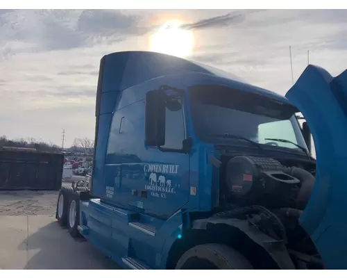 Volvo VNL Cab Assembly