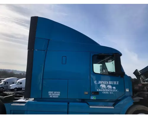 Volvo VNL Cab Assembly