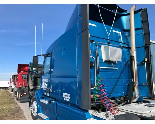 Volvo VNL Cab Assembly