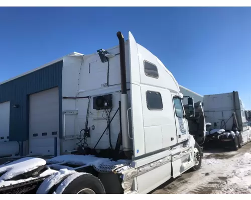 Volvo VNL Cab Assembly