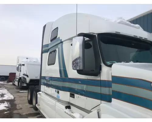 Volvo VNL Cab Assembly