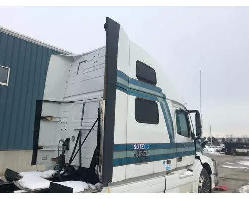 Volvo VNL Cab Assembly