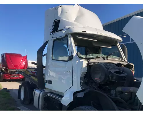 Volvo VNL Cab Assembly