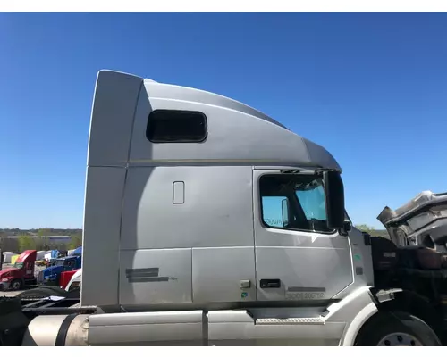 Volvo VNL Cab Assembly