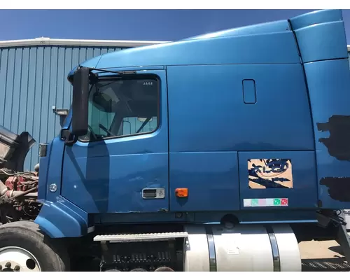 Volvo VNL Cab Assembly