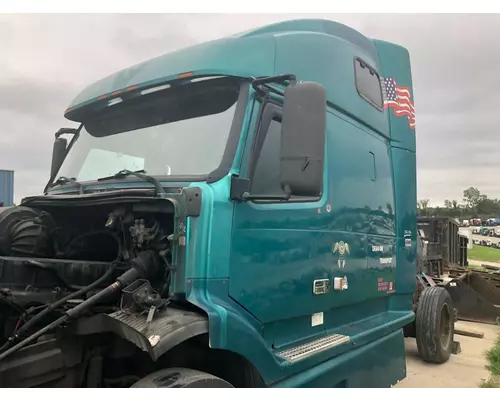 Volvo VNL Cab Assembly