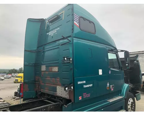 Volvo VNL Cab Assembly