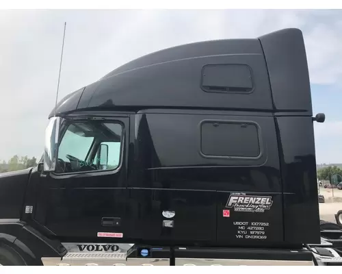 Volvo VNL Cab Assembly
