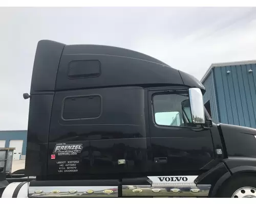 Volvo VNL Cab Assembly