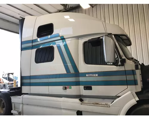 Volvo VNL Cab Assembly