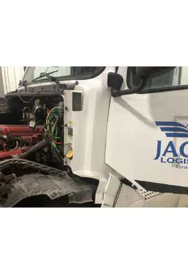 Volvo VNL Cab Assembly