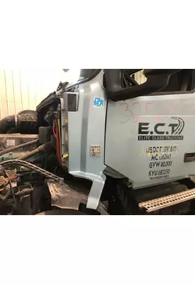 Volvo VNL Cab Assembly