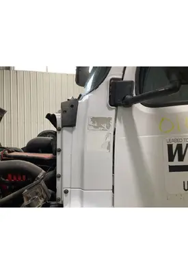 Volvo VNL Cab Assembly