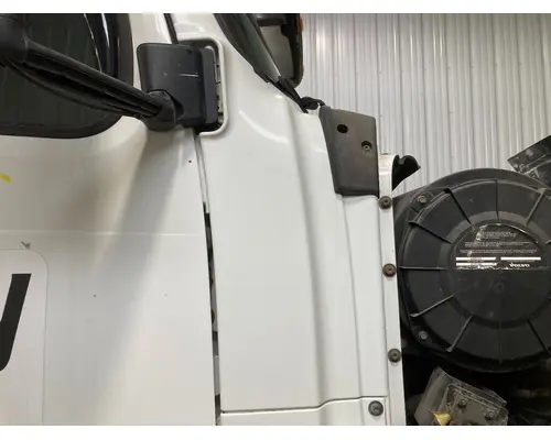 Volvo VNL Cab Assembly