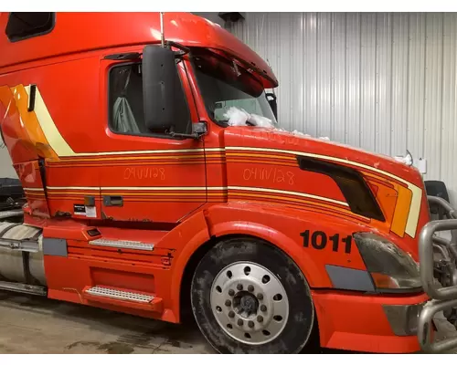 Volvo VNL Cab Assembly