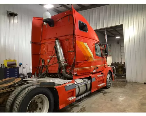 Volvo VNL Cab Assembly