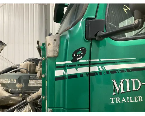 Volvo VNL Cab Assembly