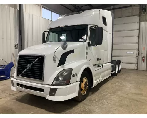 Volvo VNL Cab Assembly