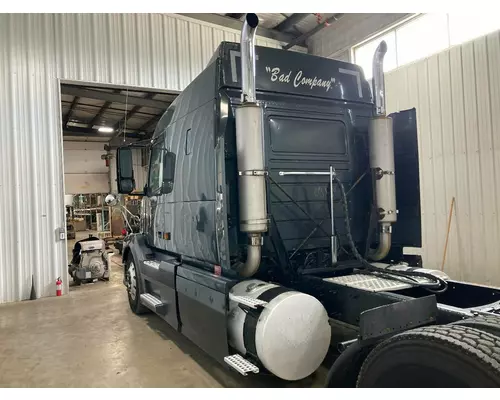 Volvo VNL Cab Assembly